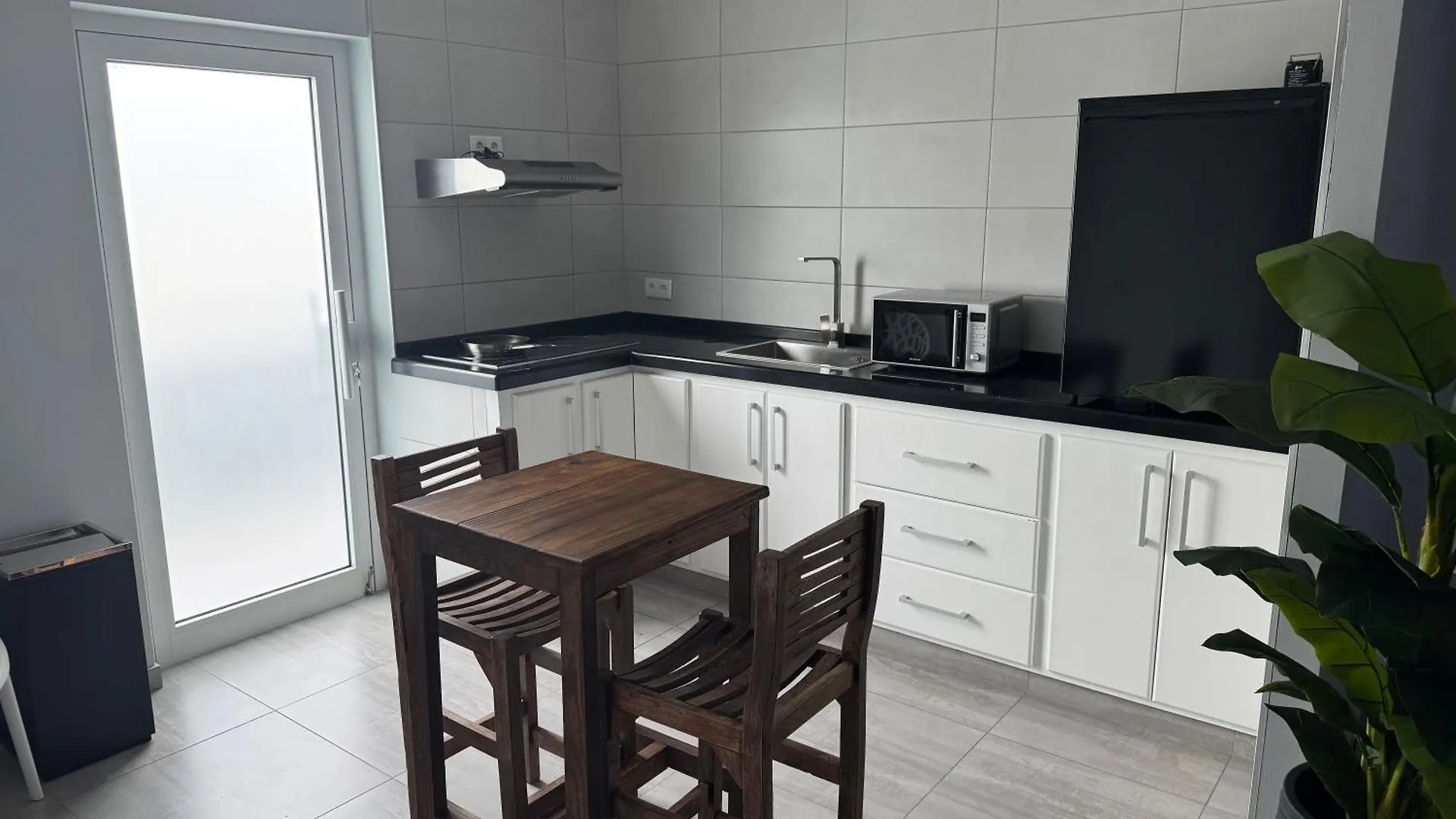 Amazing Suites Curacao يلمستاد بيت ضيافة